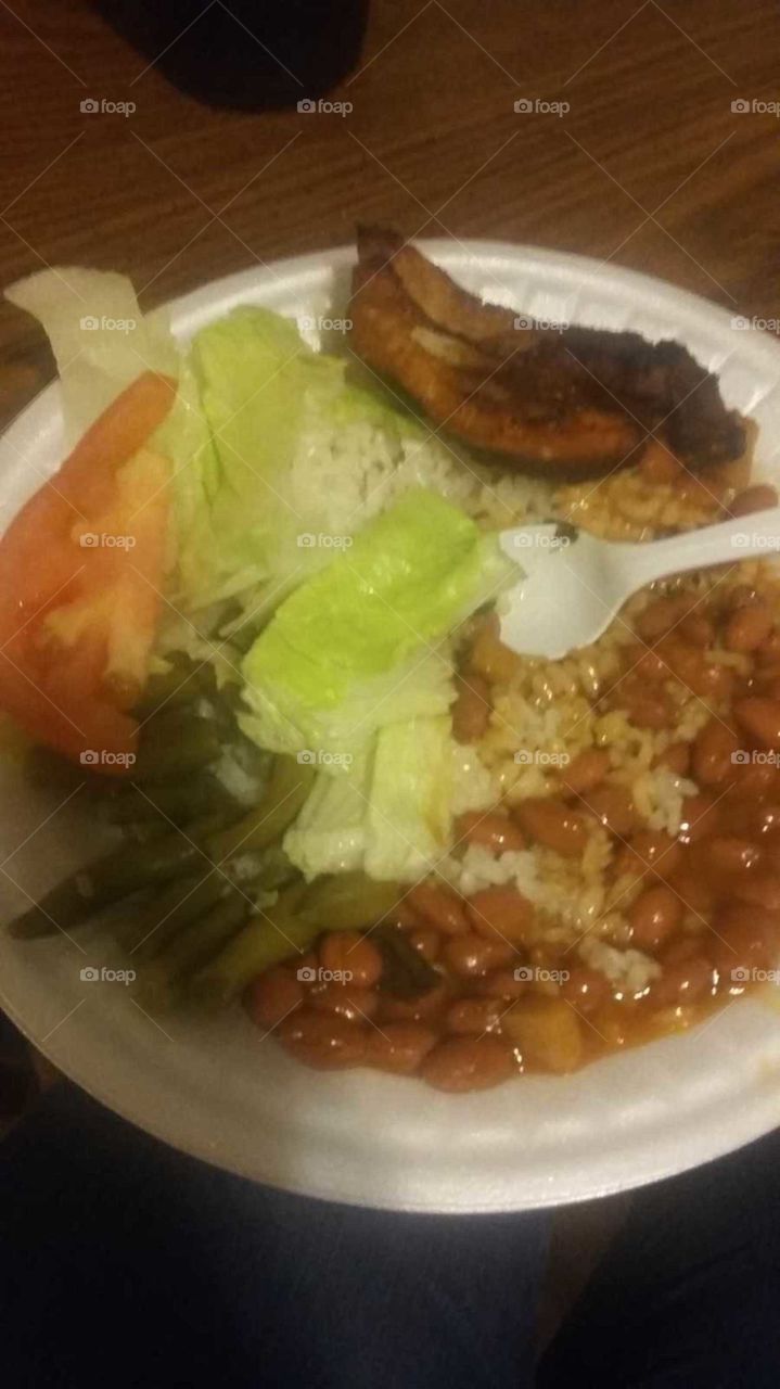 arroz con  abichuelas