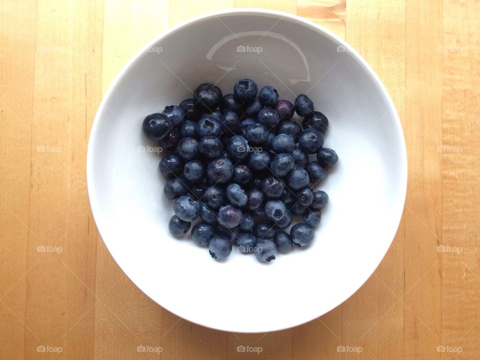 Bowl of blueberries