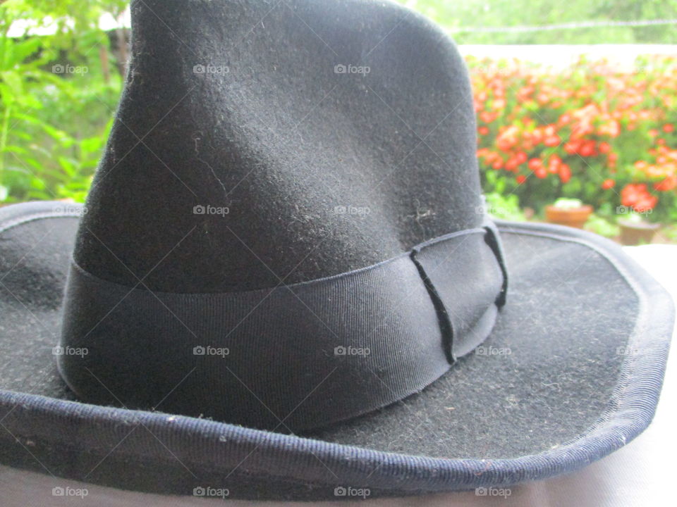 hat