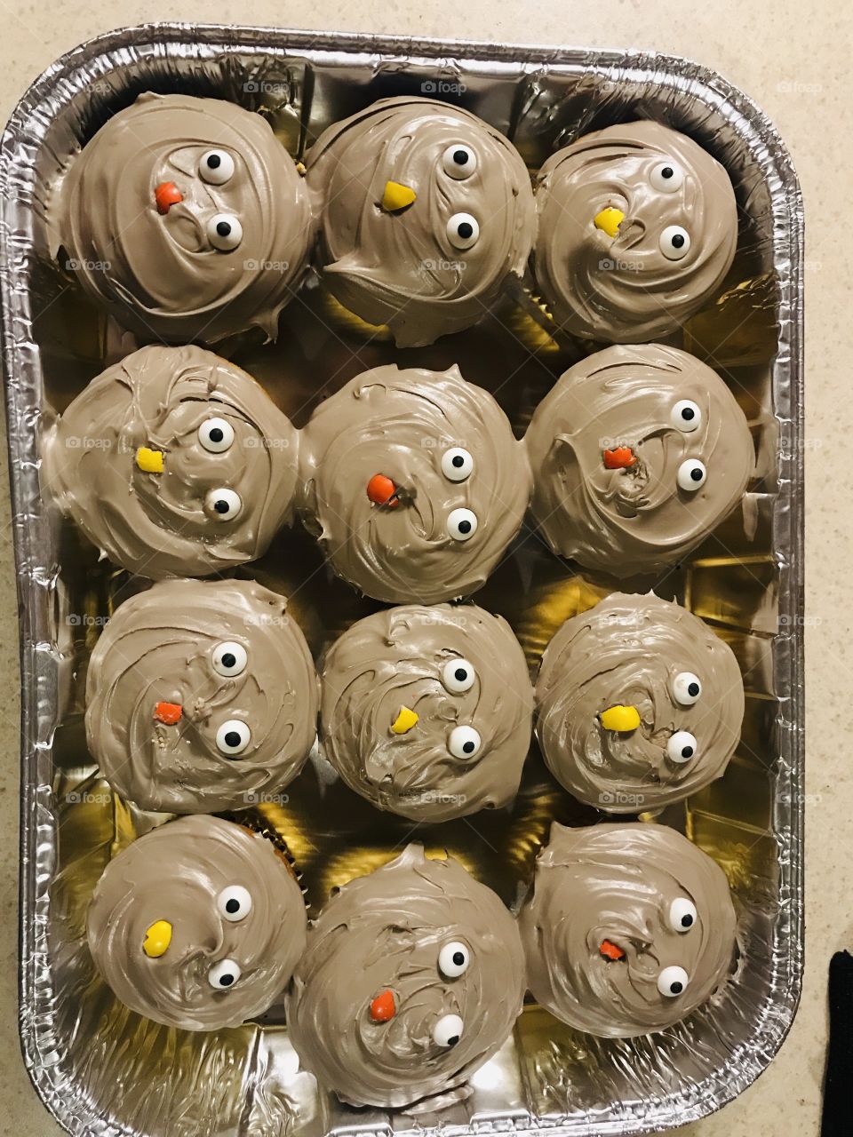Thanksgiving cupcakes for my children’s party at school.