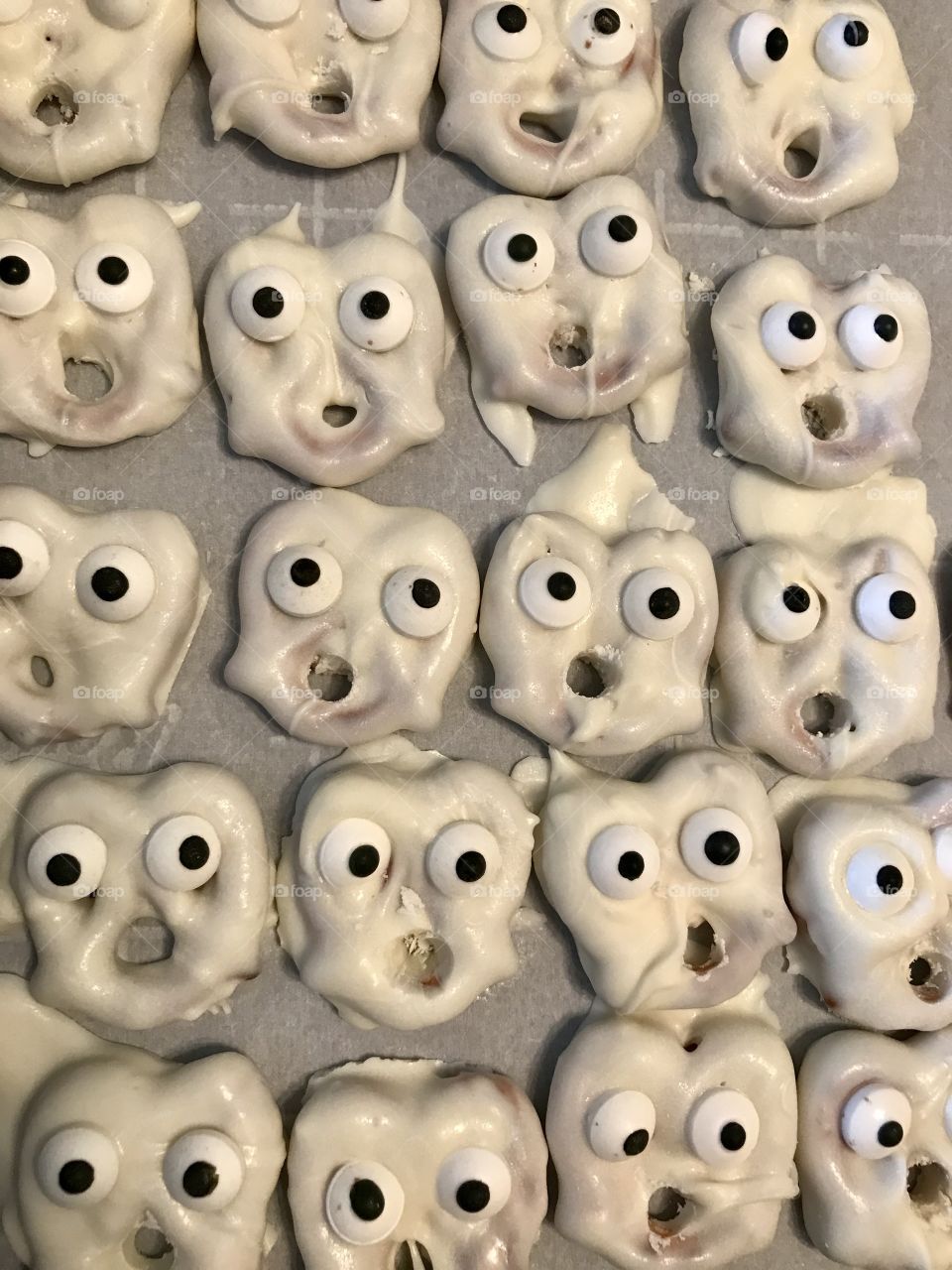 Ghost pretzels
