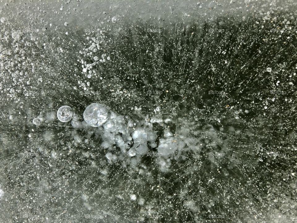 Bubbles frozen in time