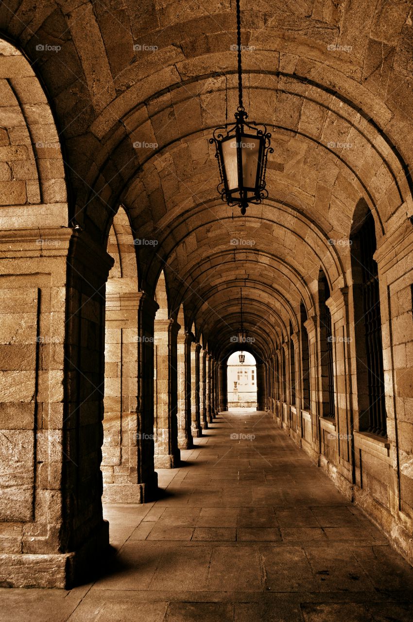 Arched tunnel