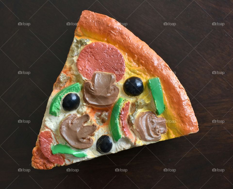 Pizza minimalist pepperoni mushroom Olive pepper crust kids toy prop