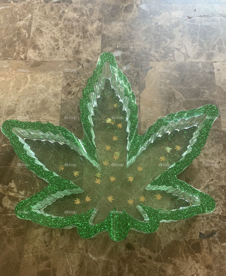 Resin cannabis ashtray 