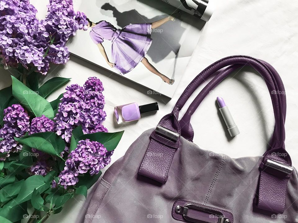 Purple fashion accessories and cosmetic products 