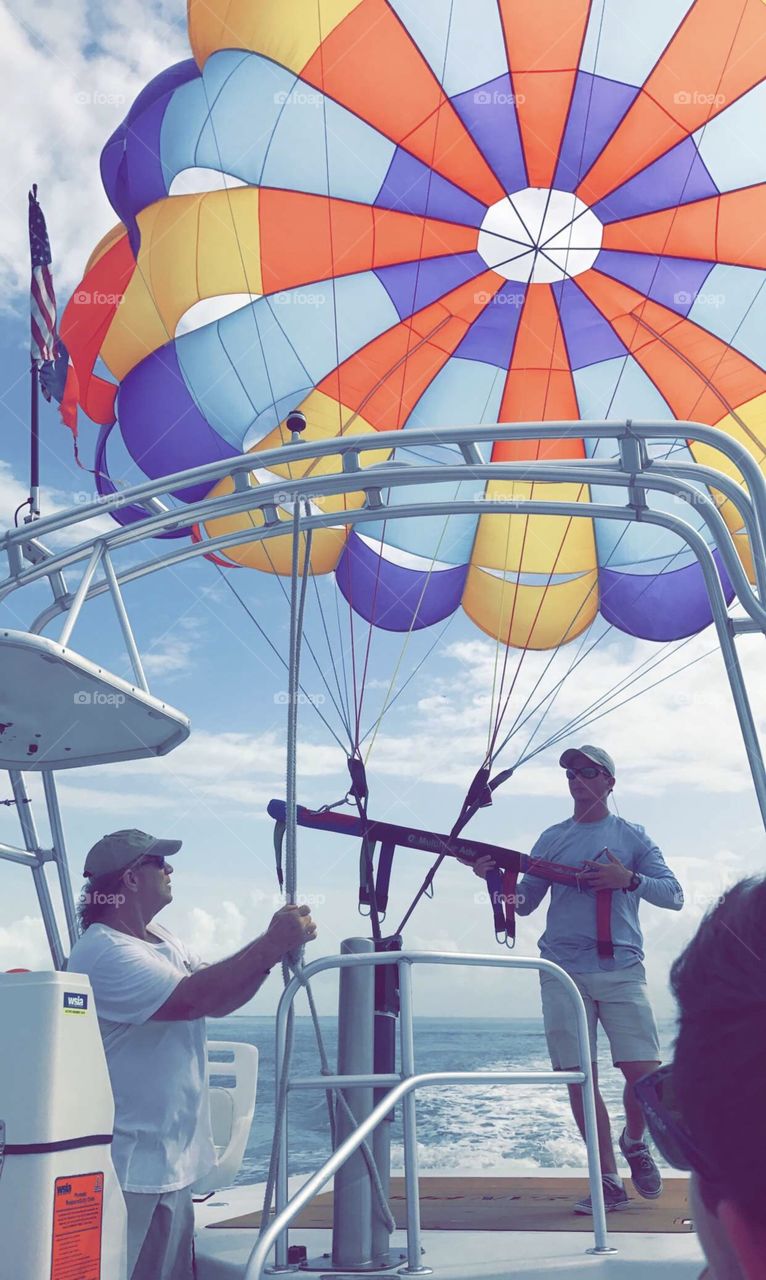 Parasailing 🌈