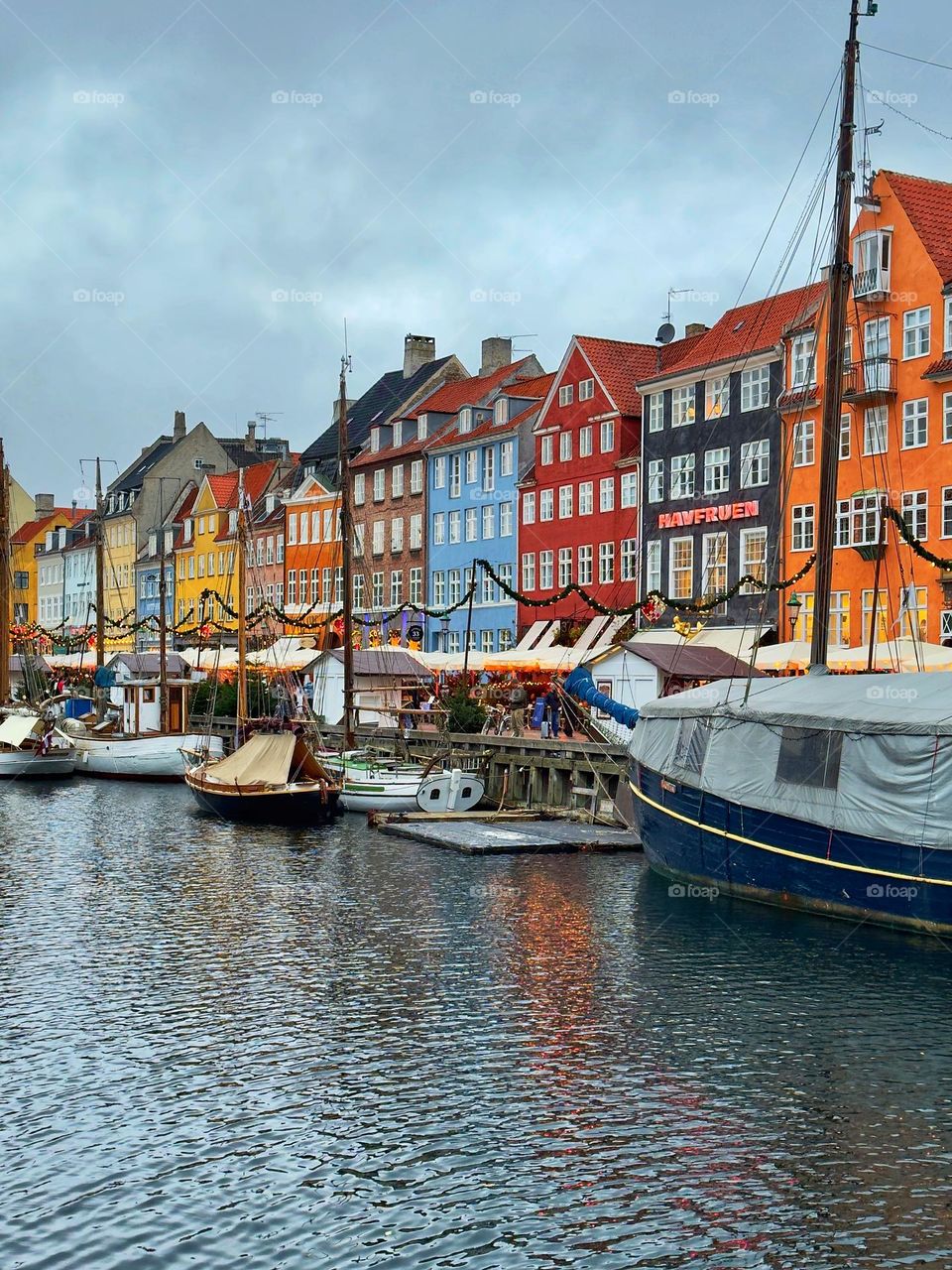 Colorful buildings create an urban masterpiece 🤩