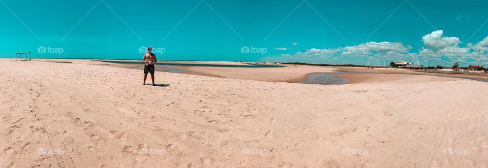 Praia de Barra Nova, Cascavel- Ceará, uma praia repleta de piscinas naturais, uma praia paradisíaca e repleta de beleza! 