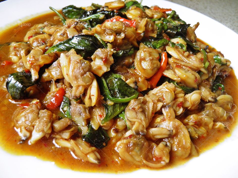 Stir-fried Clam Meat With Sweet Basil And Chili Paste