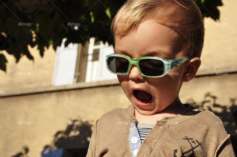 summer sun sunglasses boy by nivoa