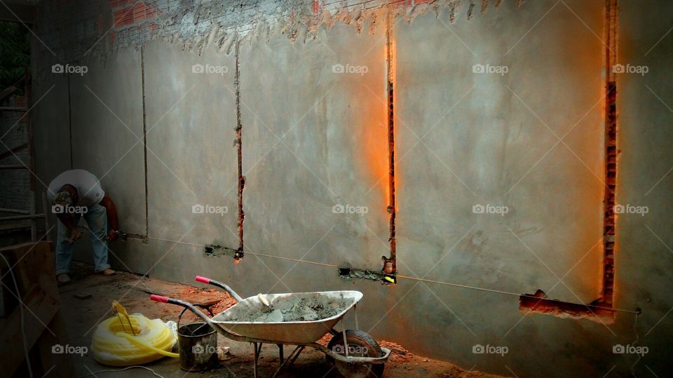 Alvenaria. Fiação Elétrica.