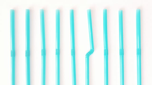 blue bendy straws