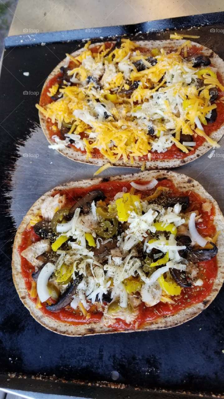 Homemade pizza on the grill,  yum!