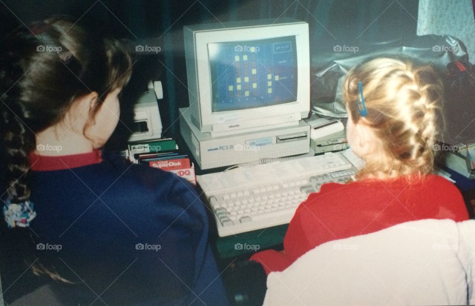 90s retro computer 