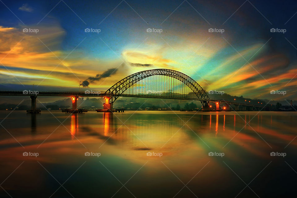 sunset at mahulu bridge