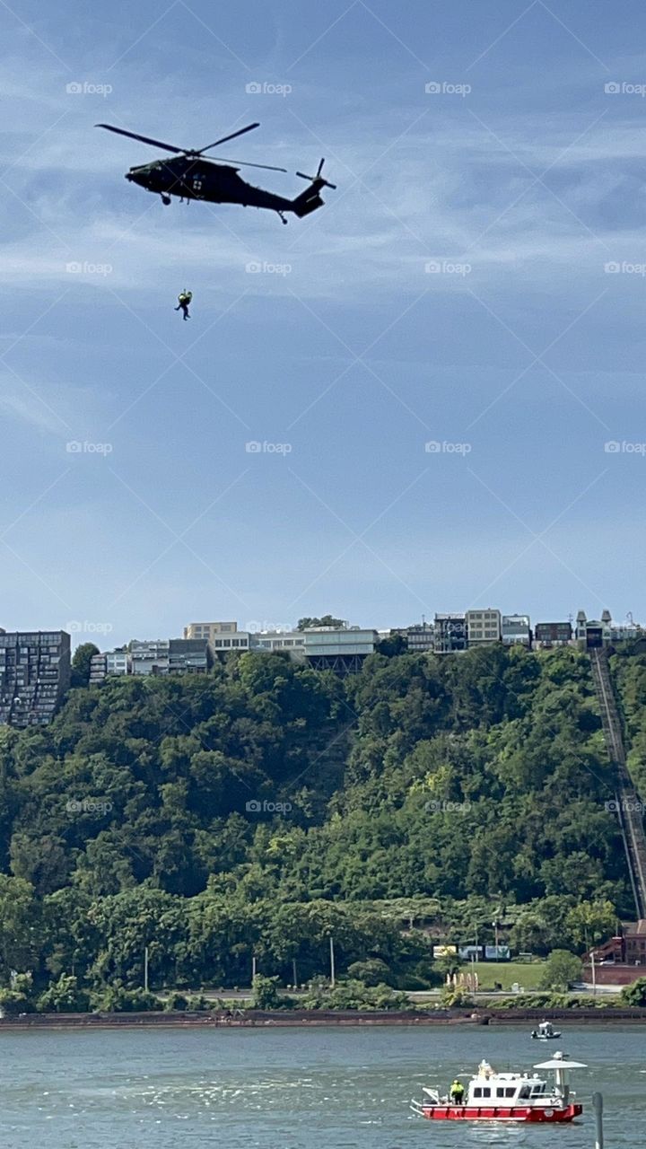 black hawk helicopters 