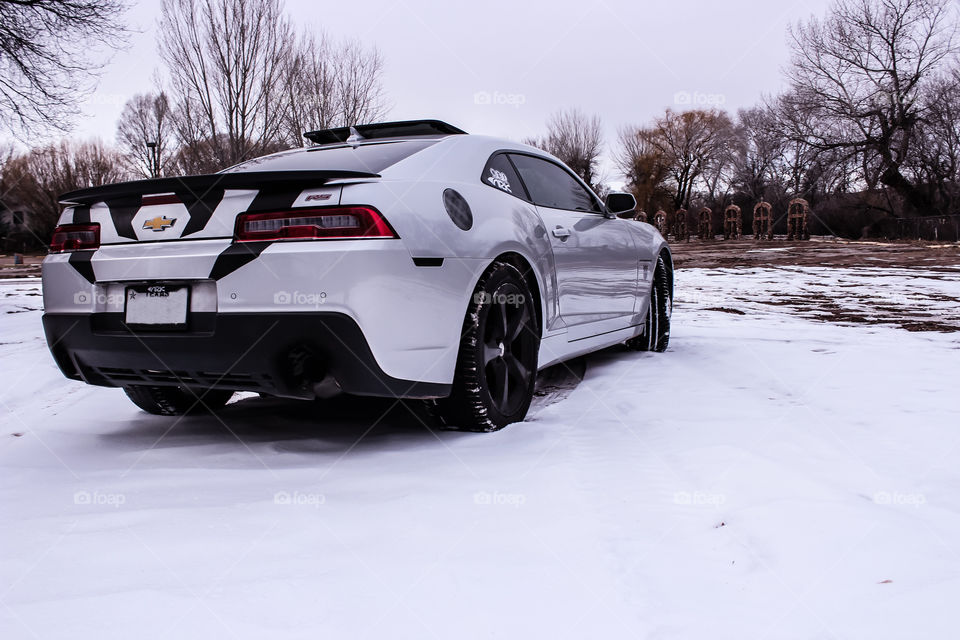 Silver ice metallic never looked so good in white. 
