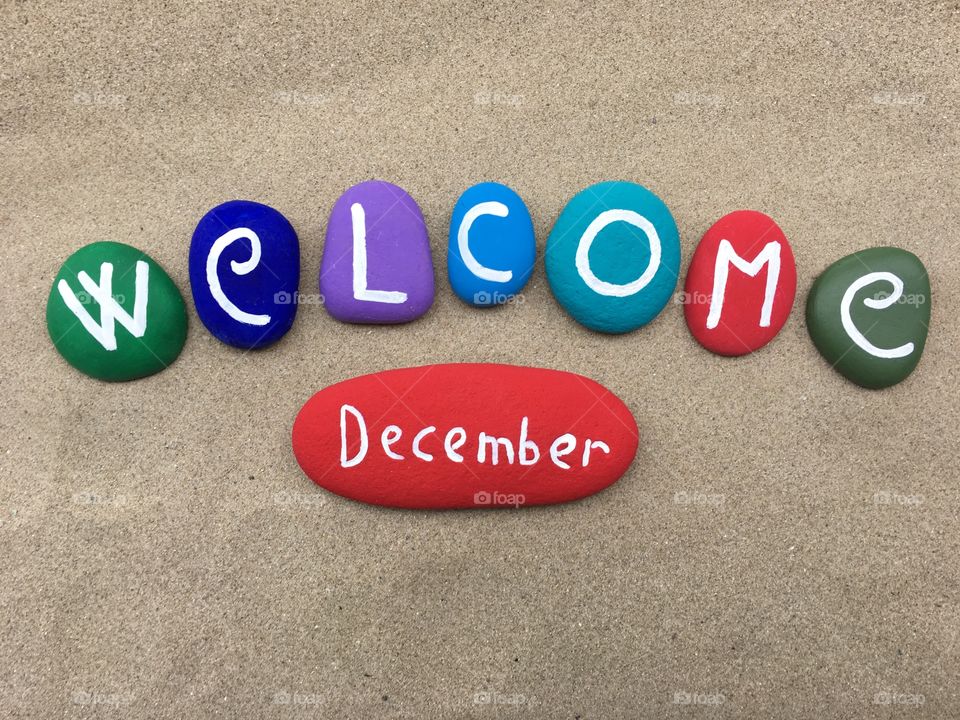 Welcome December on colored stones 