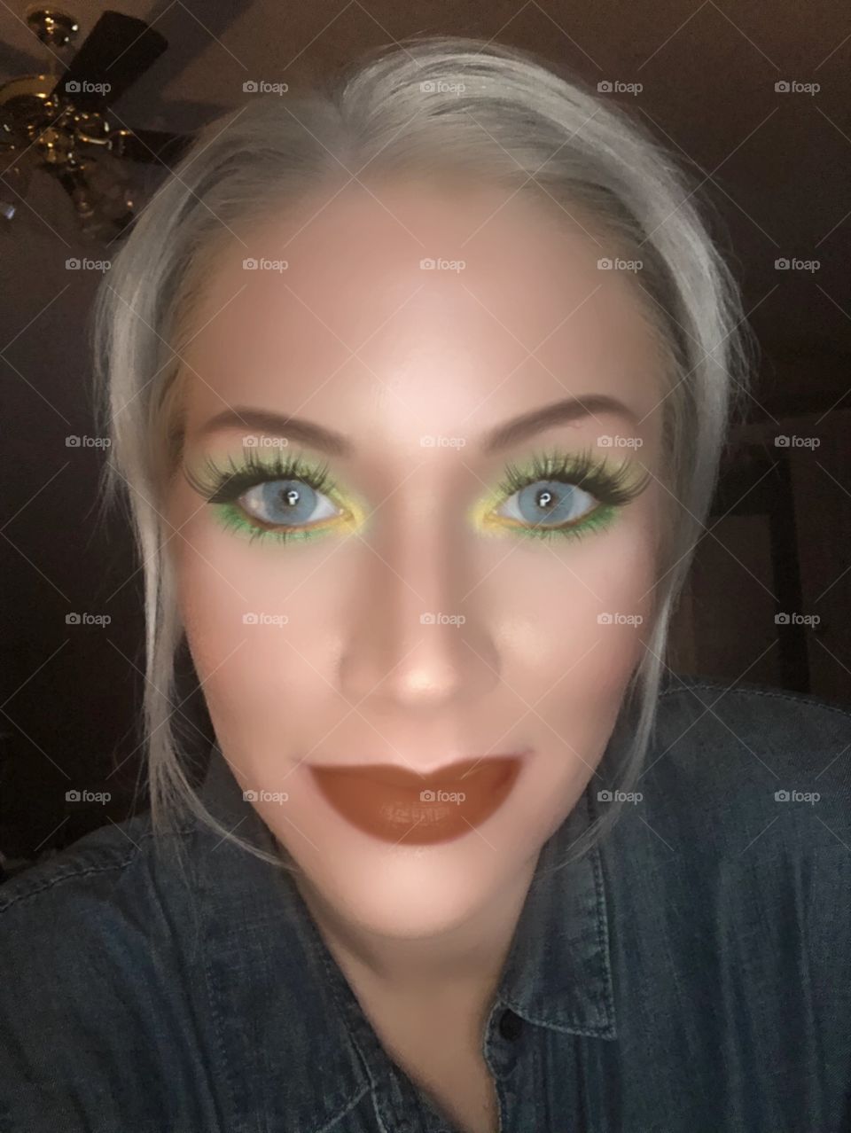 Just another selfie of yellow & green eyeshadow showing thinner brows with a fall matte lip by Maybelline.  If you’re into makeup please follow album.