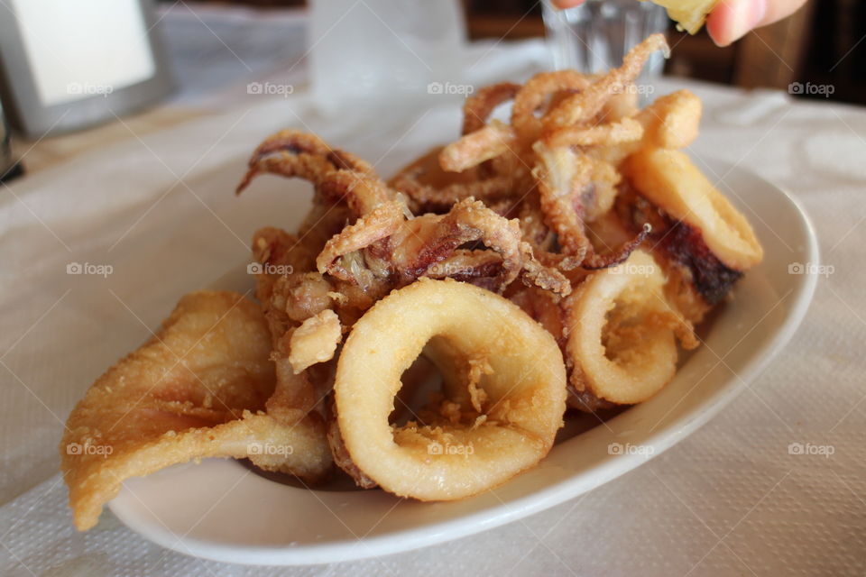 Fried calamari on a plate