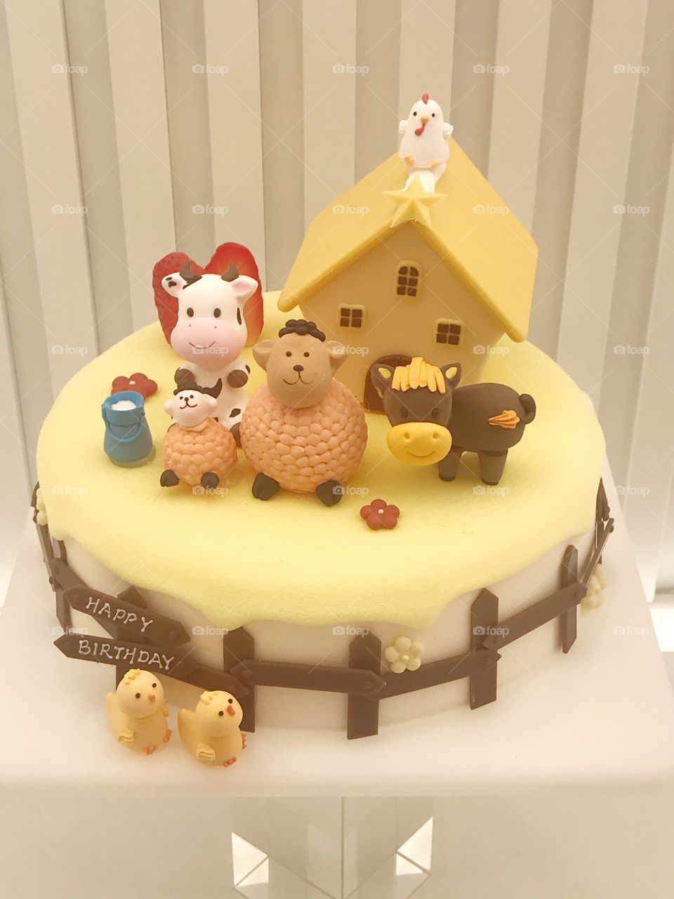 Farm birthday cake