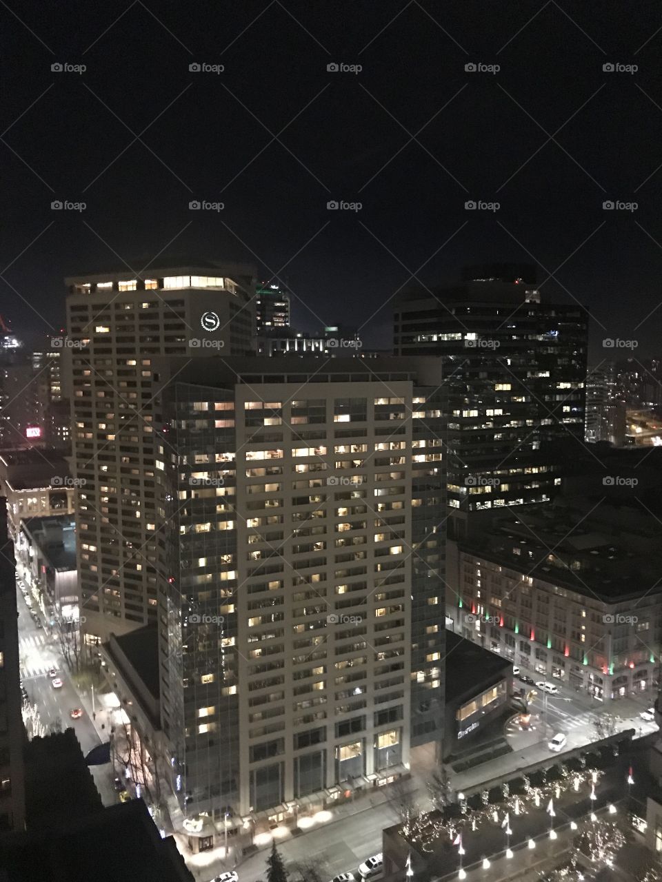 Nighttime views in Seattle 2