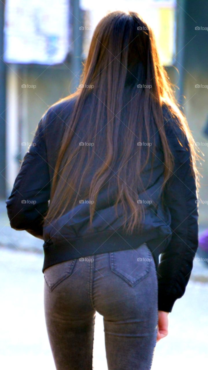 long-haired girl