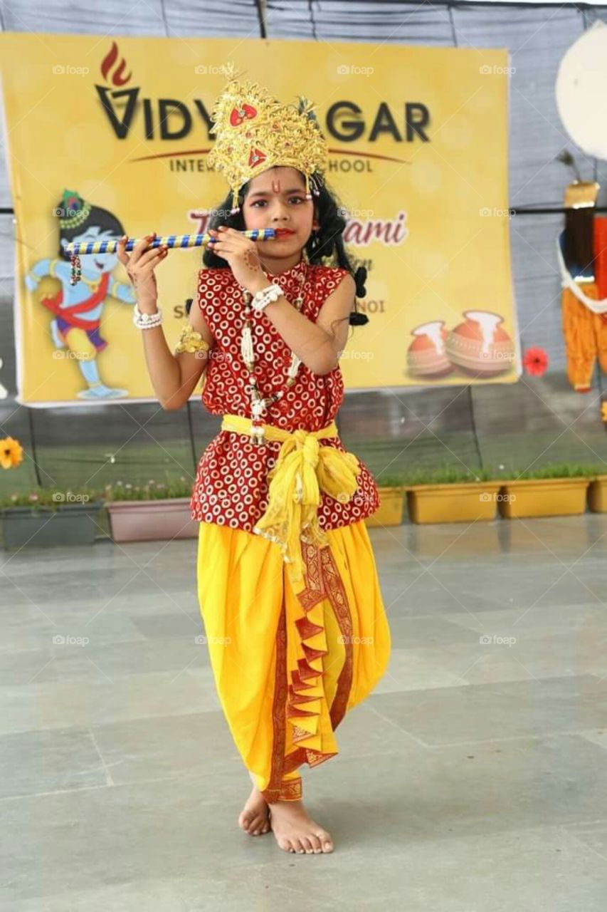 Krishna dance with flute