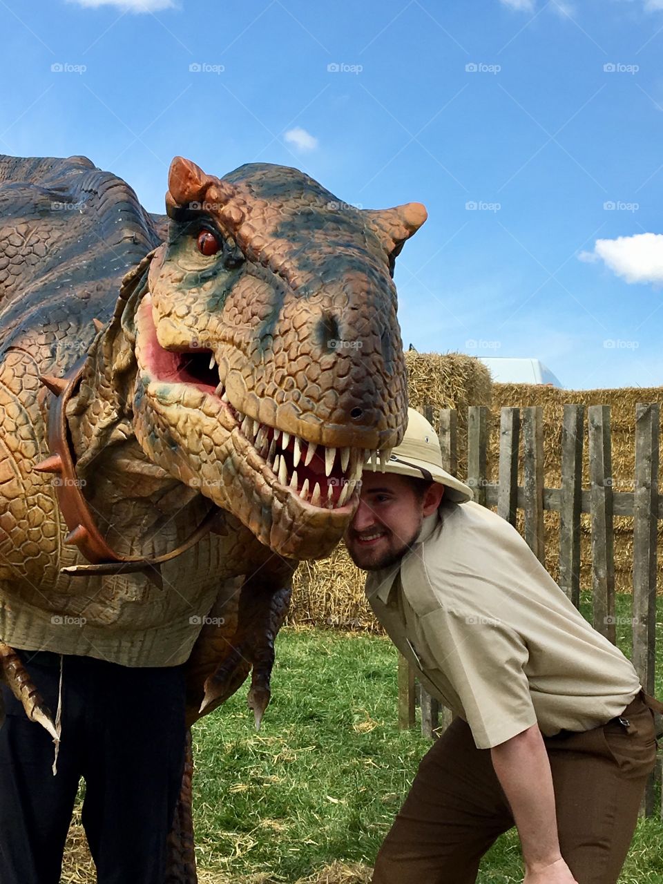 Dinosaur and Dino keeper