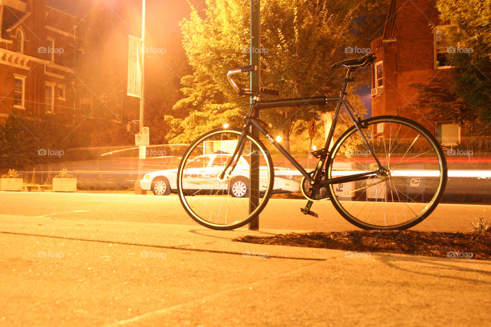 Fixie on Franklin. Taken on Franklin St. in Richmond, VA