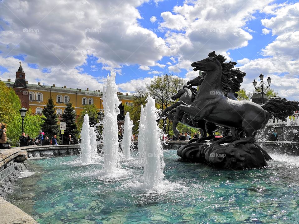 Fountain in the center of Moscow