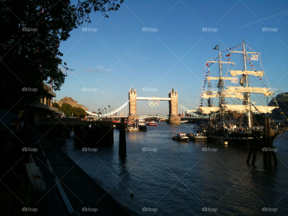 london 2012 bridge ships by stugambles