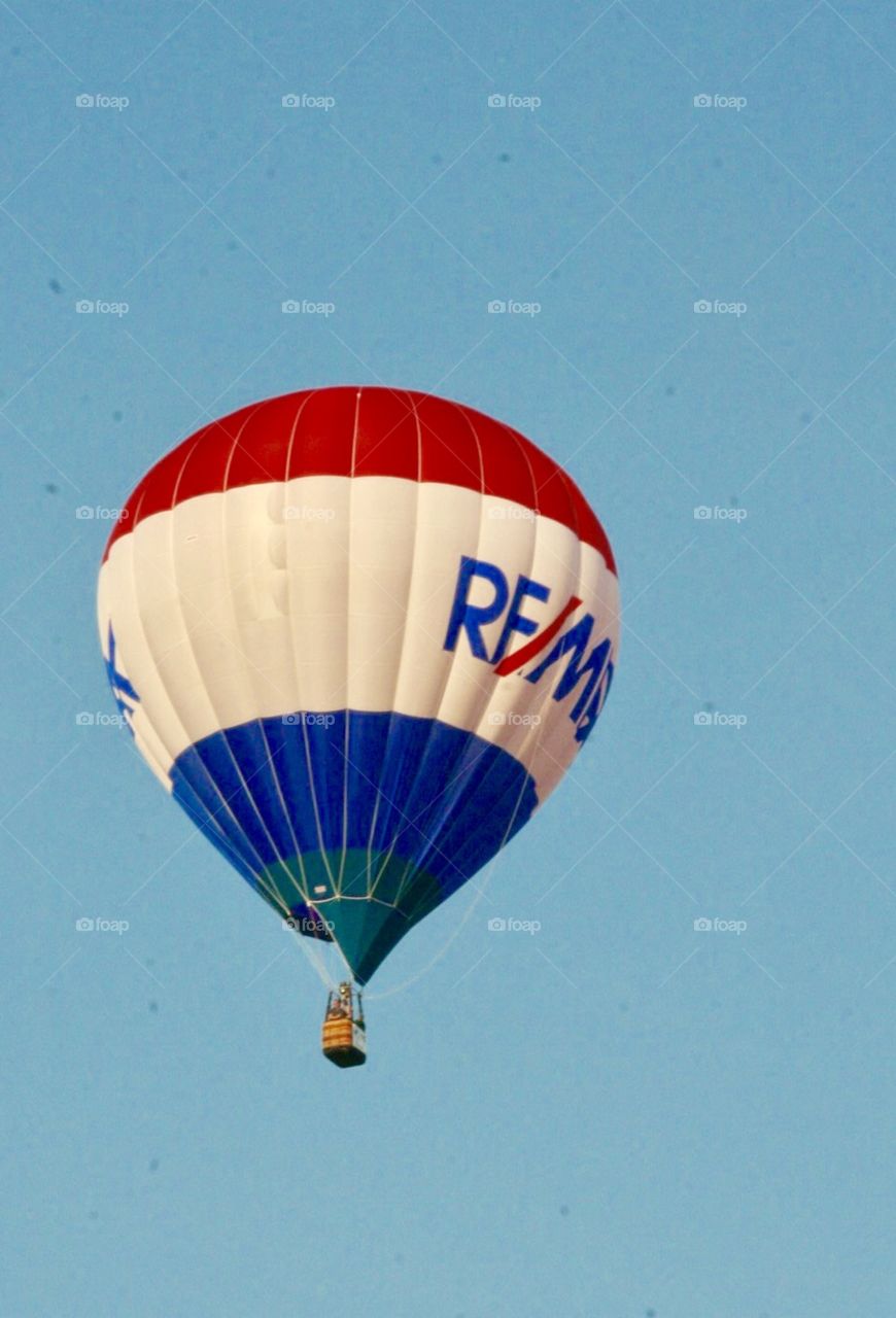 Hot air ballon 