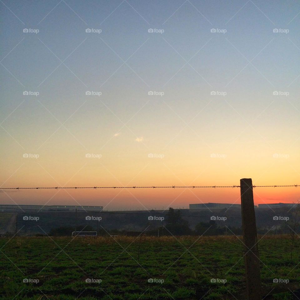 🌄🇺🇸 An extremely beautiful dawn in Jundiaí, interior of Brazil. Cheer the nature! / 🇧🇷 Um amanhecer extremamente bonito em Jundiaí, interior do Brasil. Viva a natureza! 