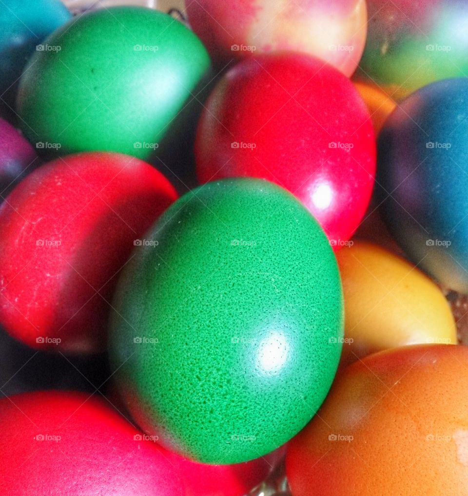 color eggs