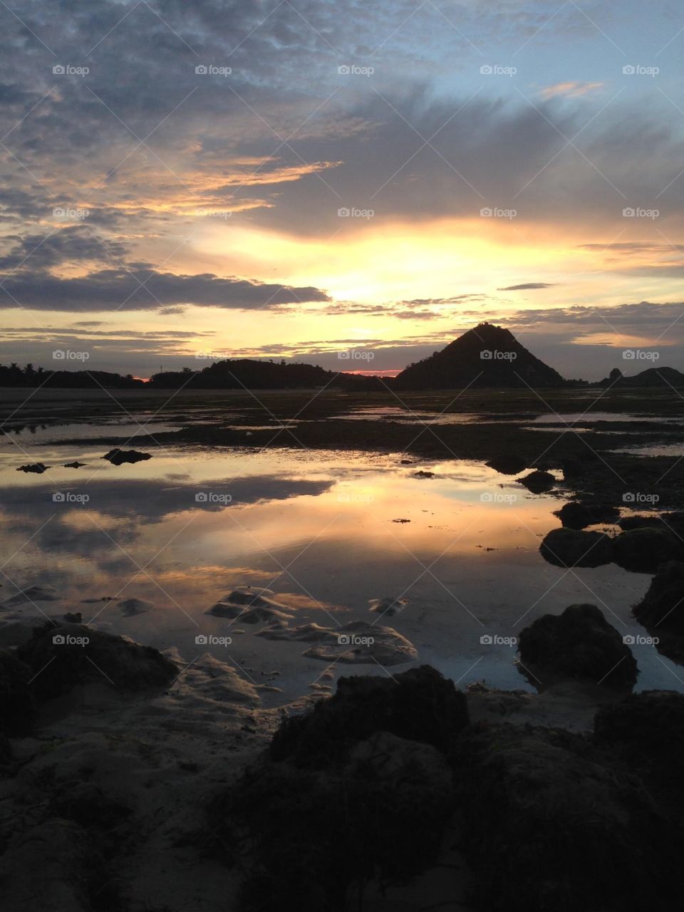 #sunset #travel #trip #sun #dream #colourful #awesome #foap #reflection