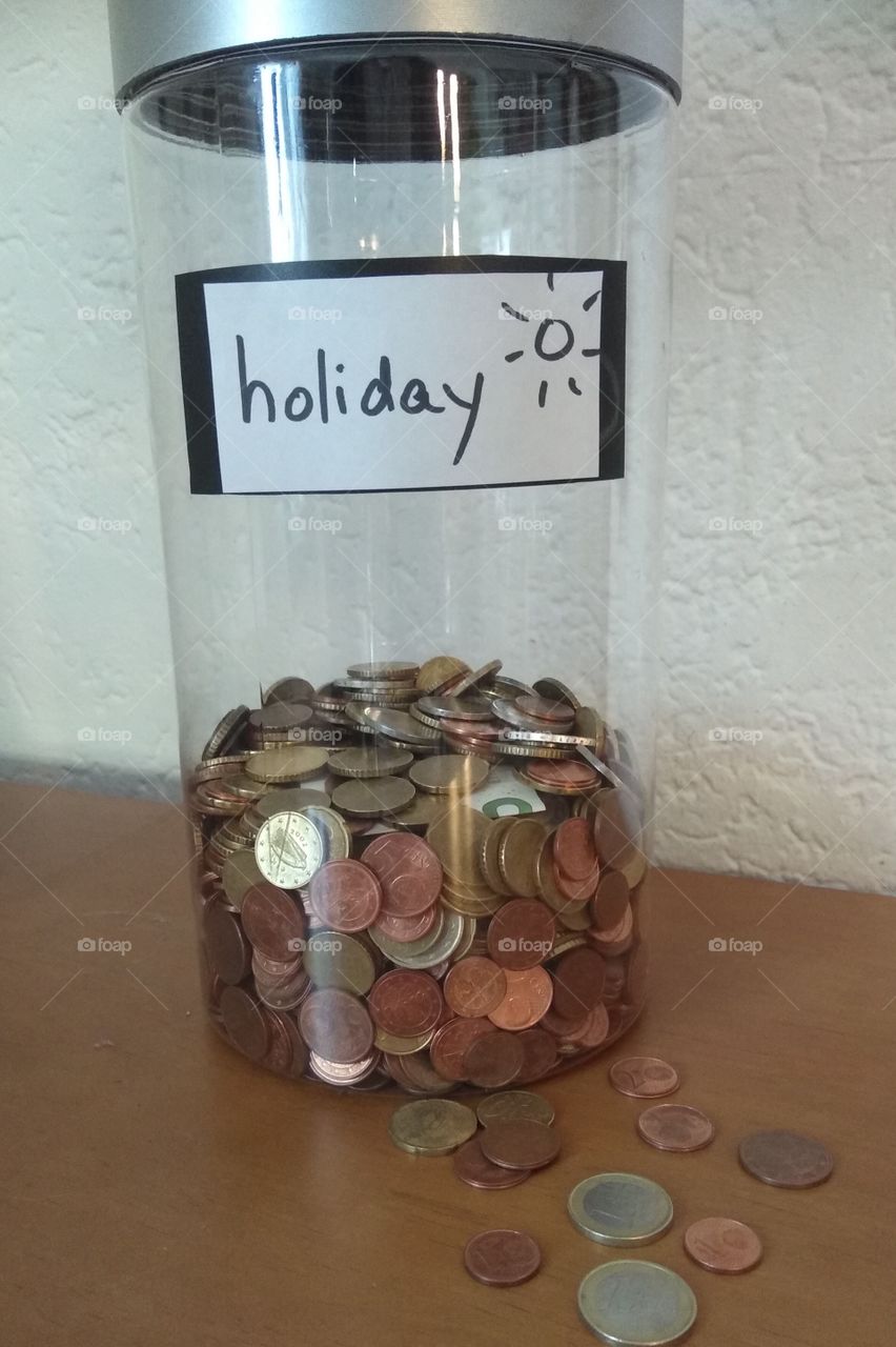 saving for holiday