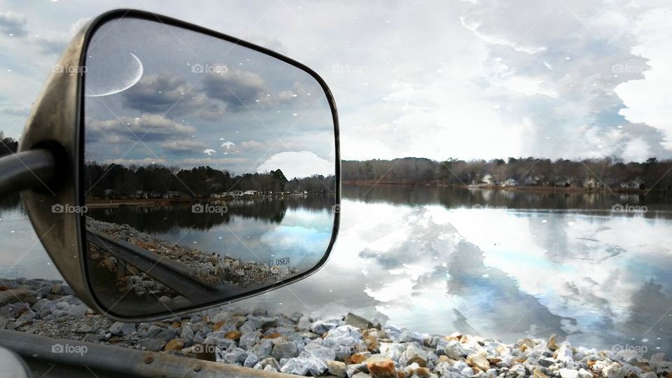Rearview at the lake