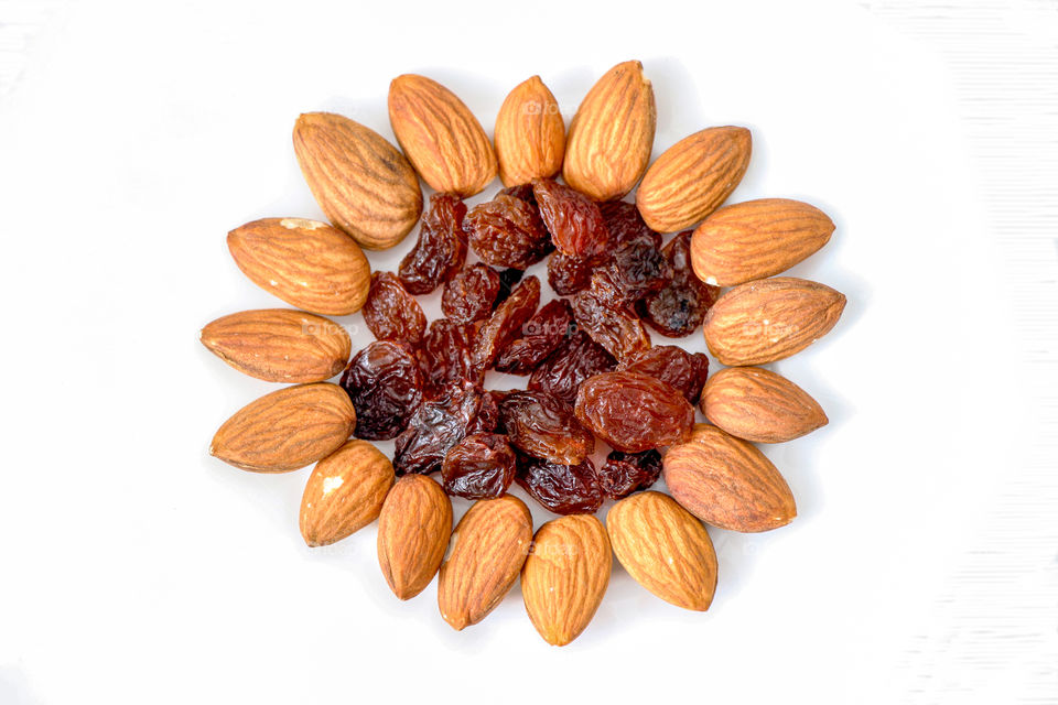 Almonds and raisins