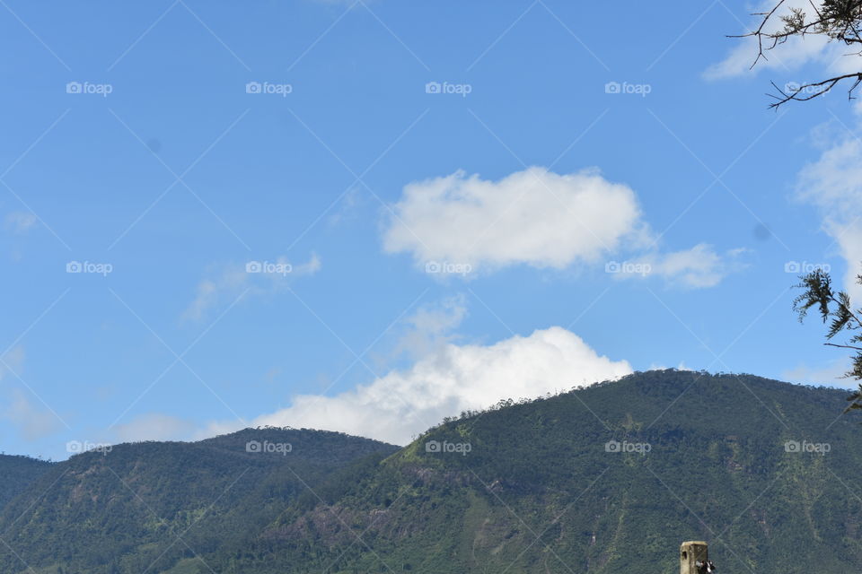 Beautiful mountain range ⛰️