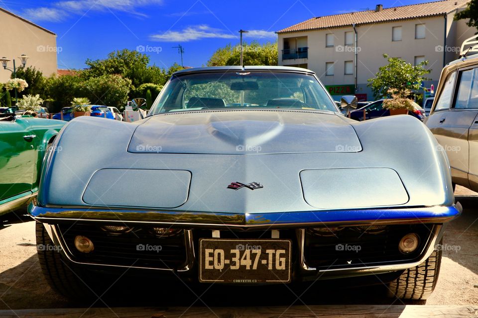 Corvette, old car US, front
