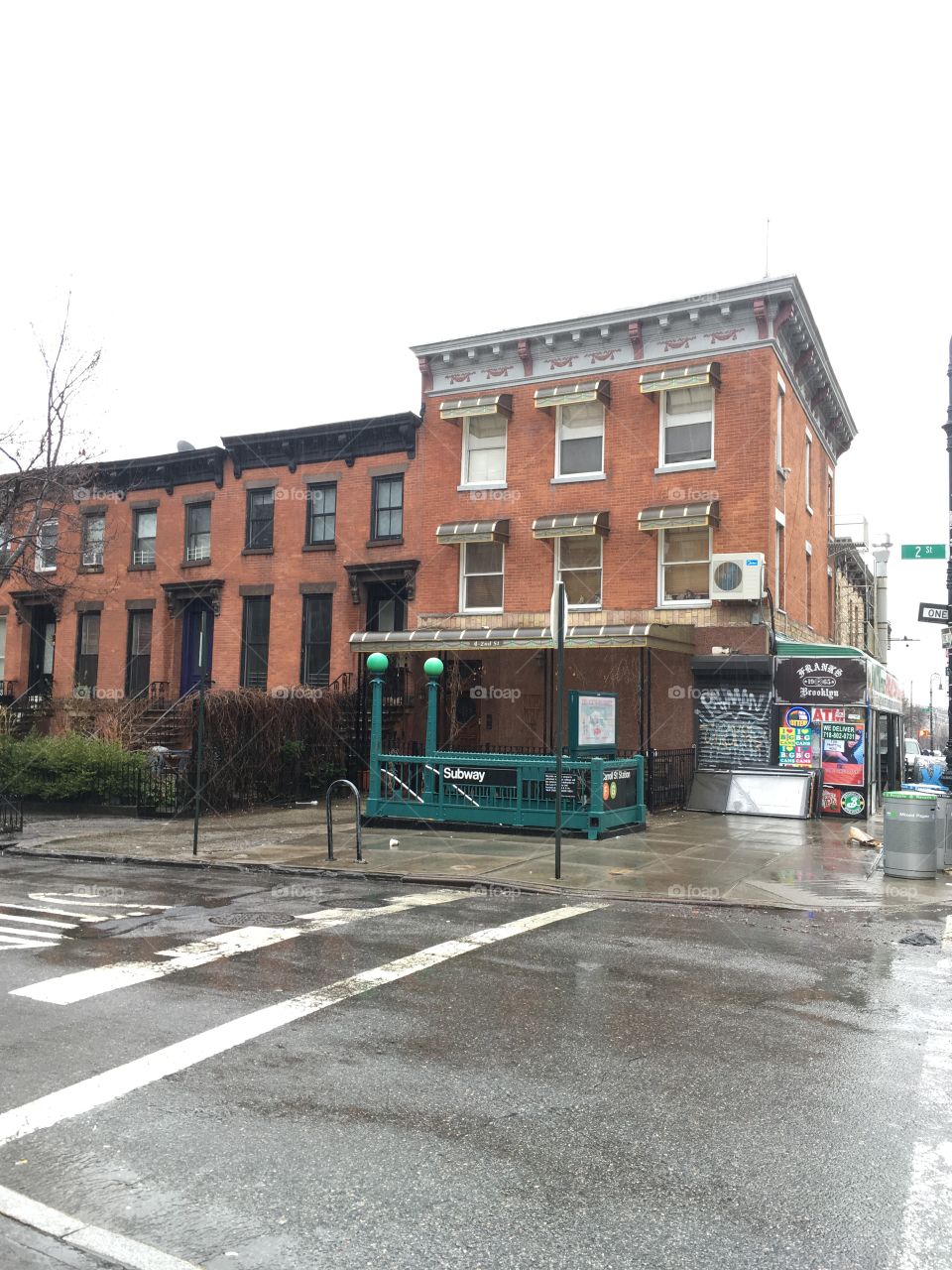 Rainy Day in Carroll Gardens, Brooklyn 