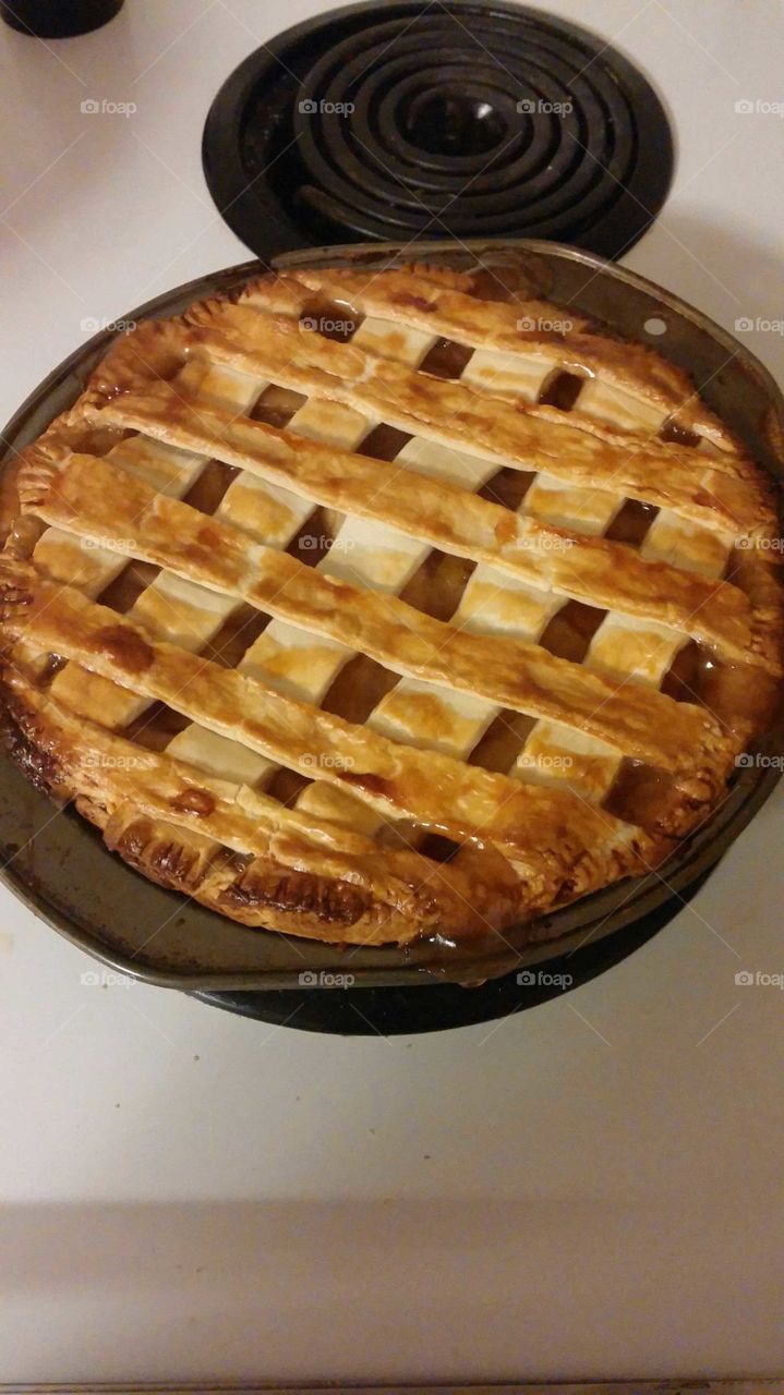 home made apple pie