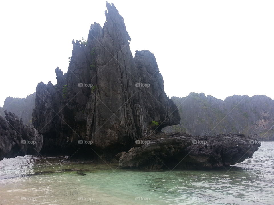 el nido island hopping. one of the many islands in el nido palawan when we had our short vacation there.
