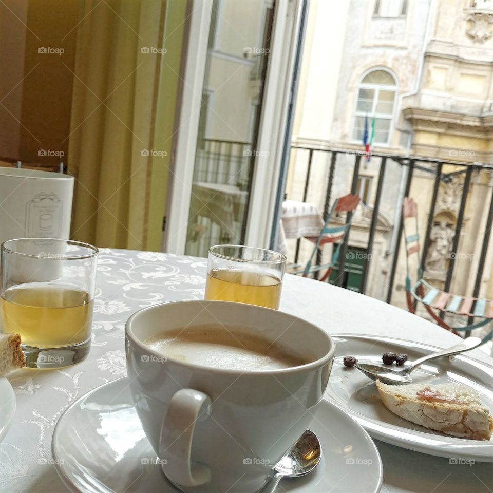 Coffee and Italian Breakfast in Rome