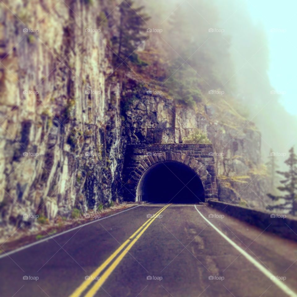 Road tunnel 