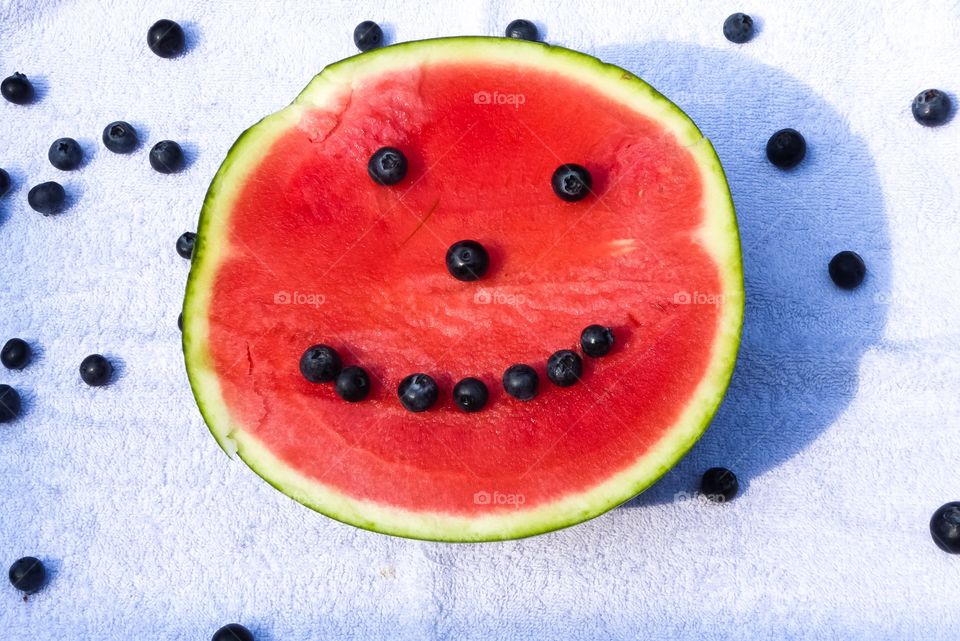 It‘s summertime Picknick with watermelon and blueberries 