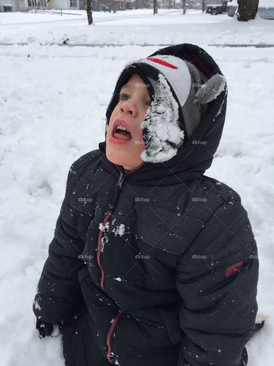 Catching snowflakes 