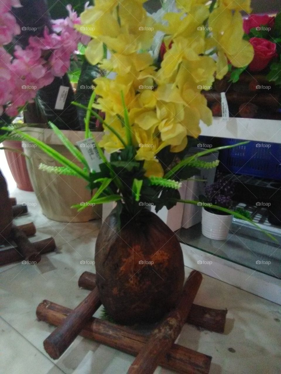 flowers vase from coconut